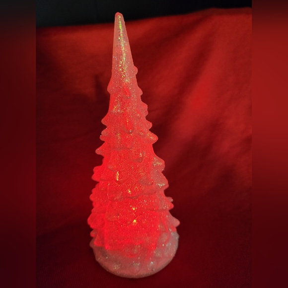 2 Christmas glitter lighted trees 2pcs Batteries included - Picture 4 of 6